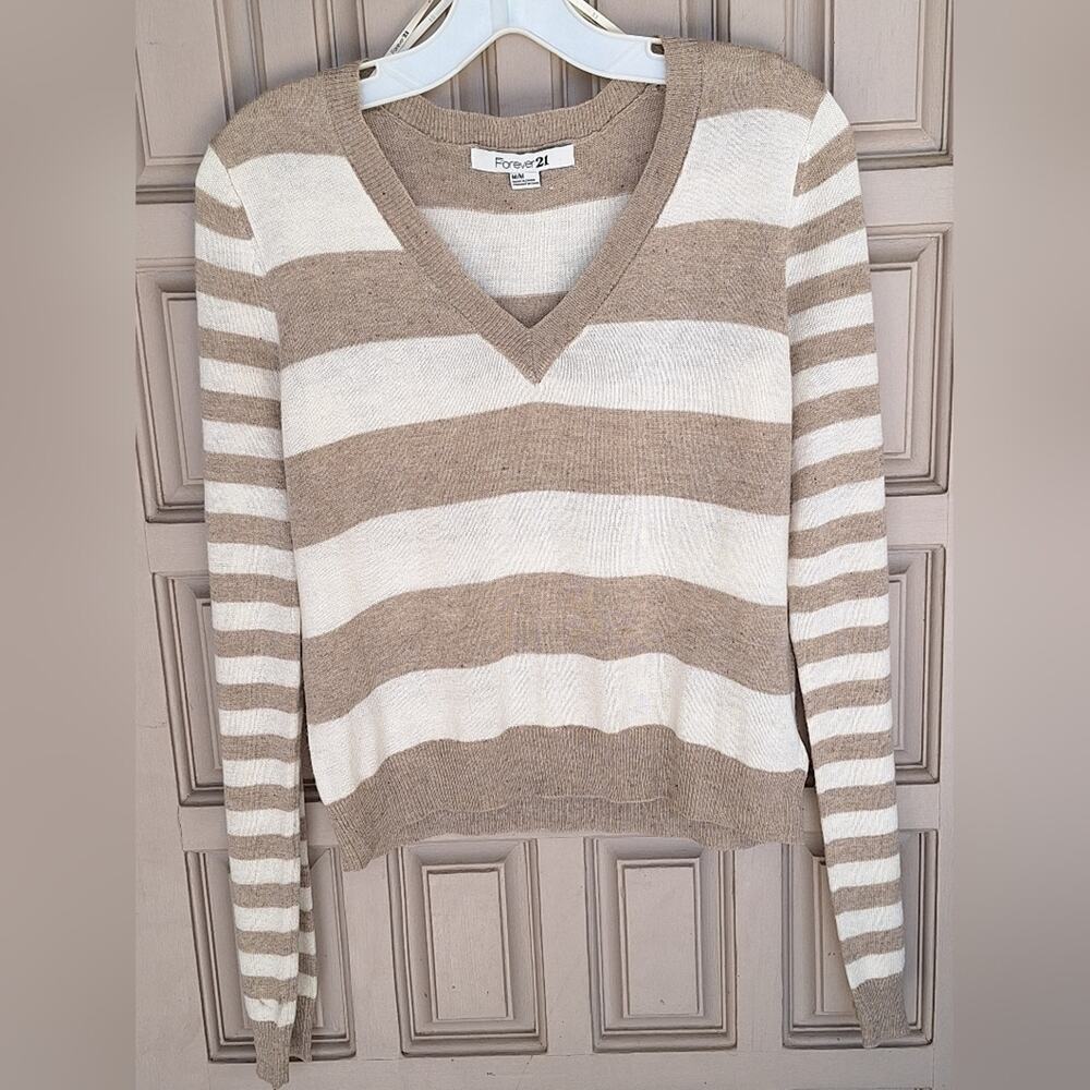 Forever21 Sweater Wool Blend SzM Long Sleeve Contrast Stripe Taupe/Creme V Neck